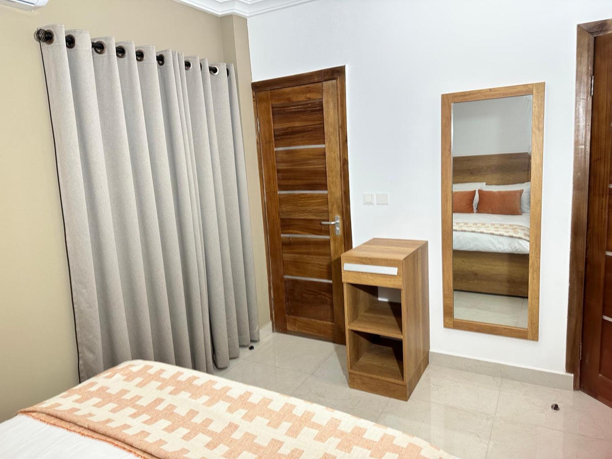 Westlands Tower - Ghana Villas Accra Bagian luar foto