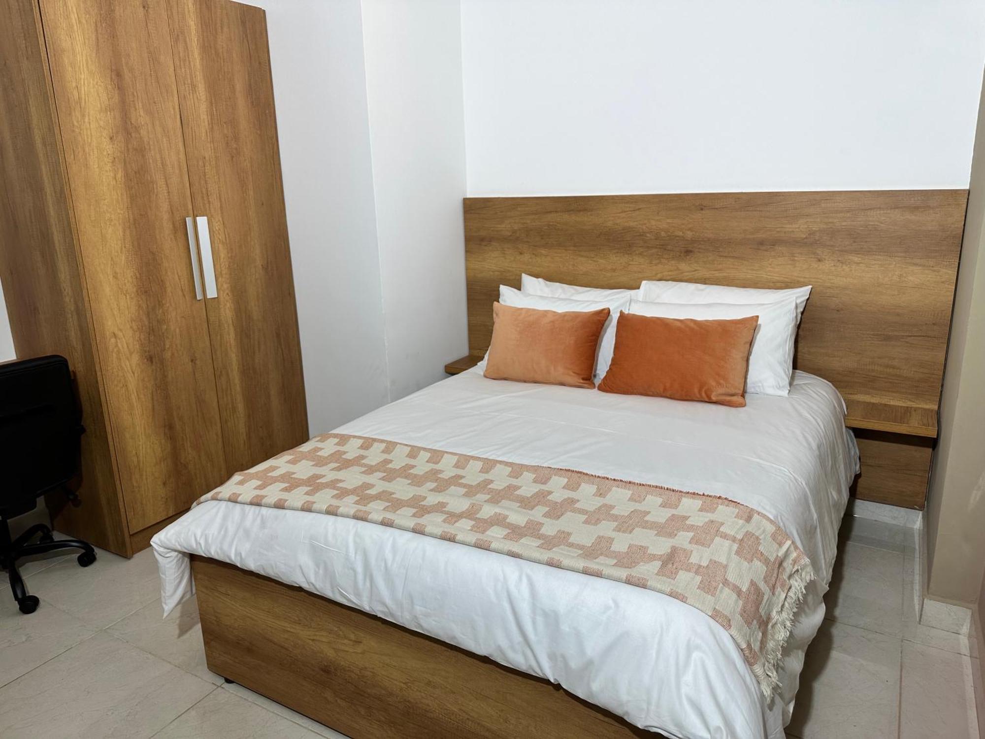 Westlands Tower - Ghana Villas Accra Bagian luar foto